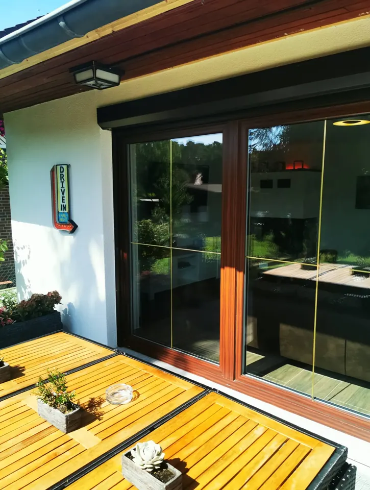 Terrace door looking out onto the garden